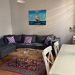 Feridiye 3 1 Salon * Istanbul