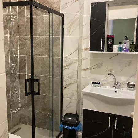 Feridiye 3 1 Salon איסטמבול